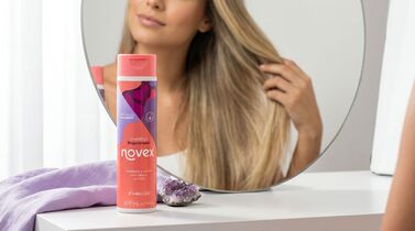 Shampoo Novex para cabelos regenerados e brilhantes