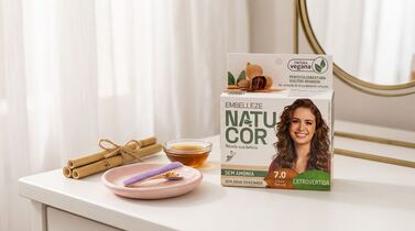 Caixa de tintura para cabelo NatuCor da Embelleze.